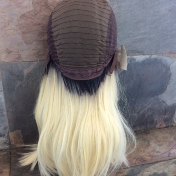 Ombre black and blond synthetic lace front wig - Picture 7 of 7